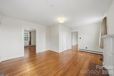 2711 SE 8th Avenue SE Hickory NC 28602