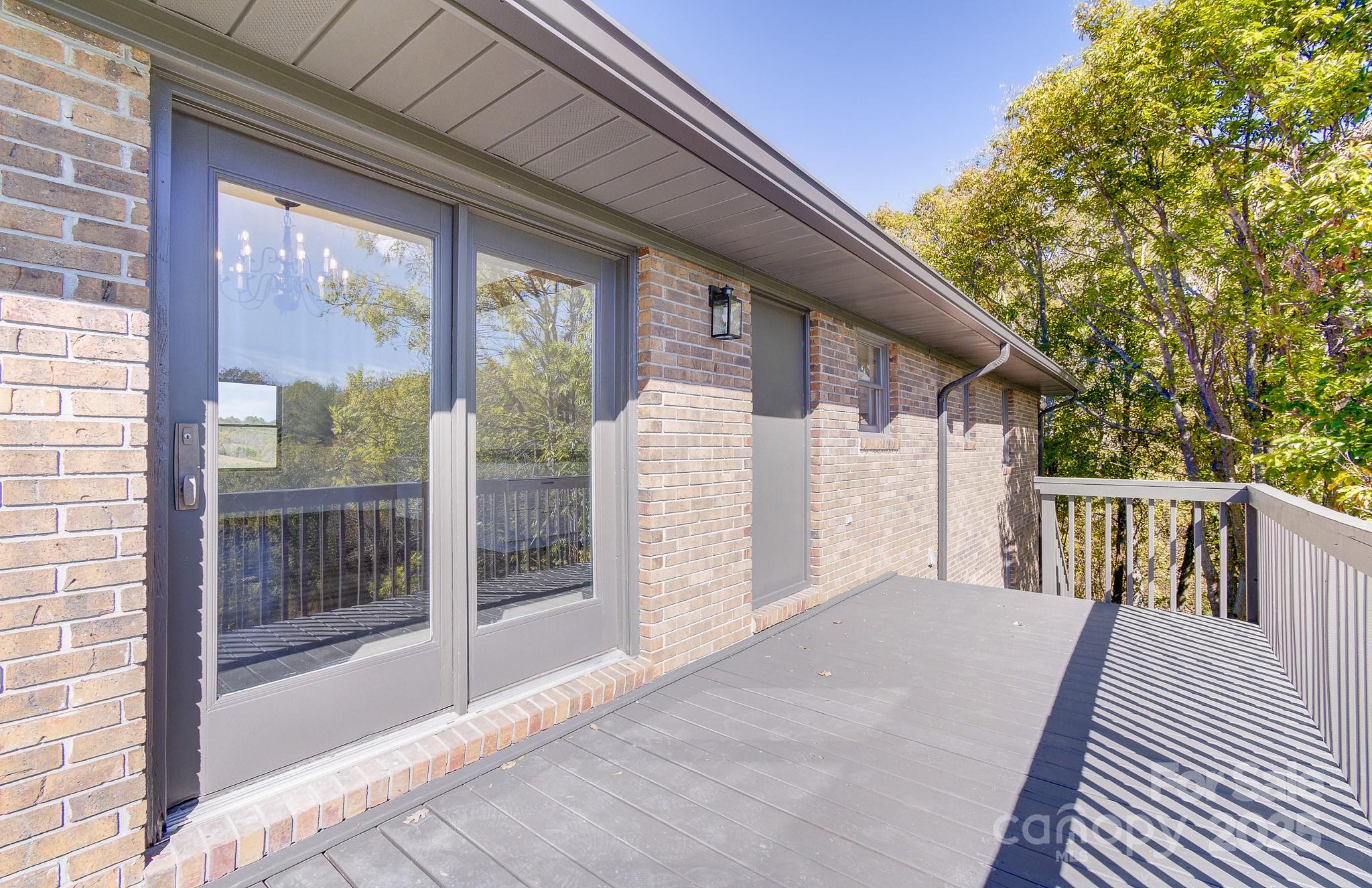 1248 Jenkins Valley Road Alexander NC 28701