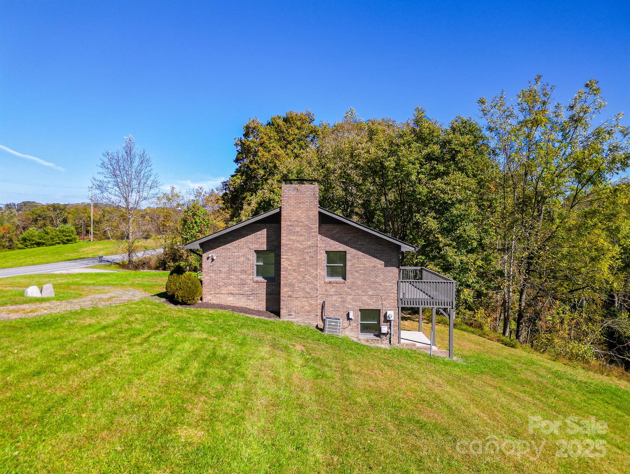 1248 Jenkins Valley Road Alexander NC 28701