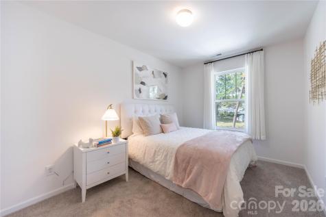 2924 Smithcliff Road Charlotte NC 28208