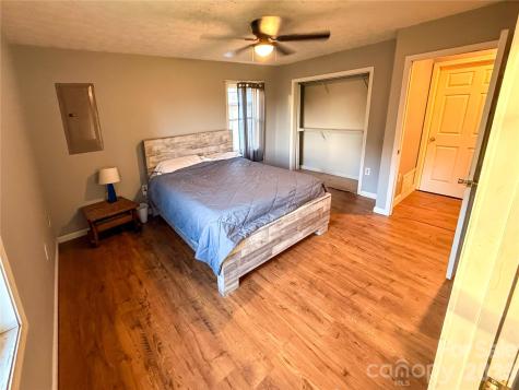 45 Pleasant Court Flat Rock NC 28731