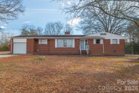 1099 S Potter Road Lancaster SC 29720