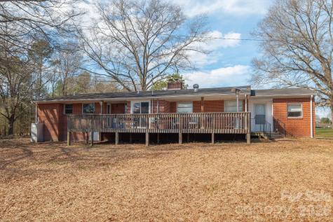 1099 S Potter Road Lancaster SC 29720