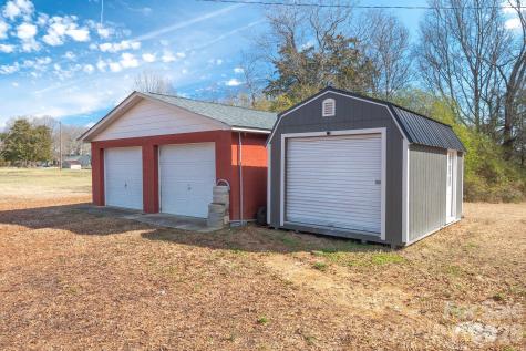 1099 S Potter Road Lancaster SC 29720
