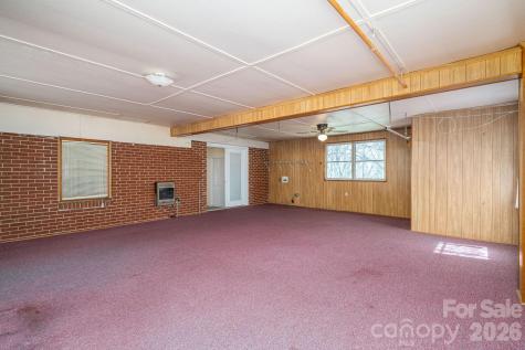 608 N State Street Lincolnton NC 28092