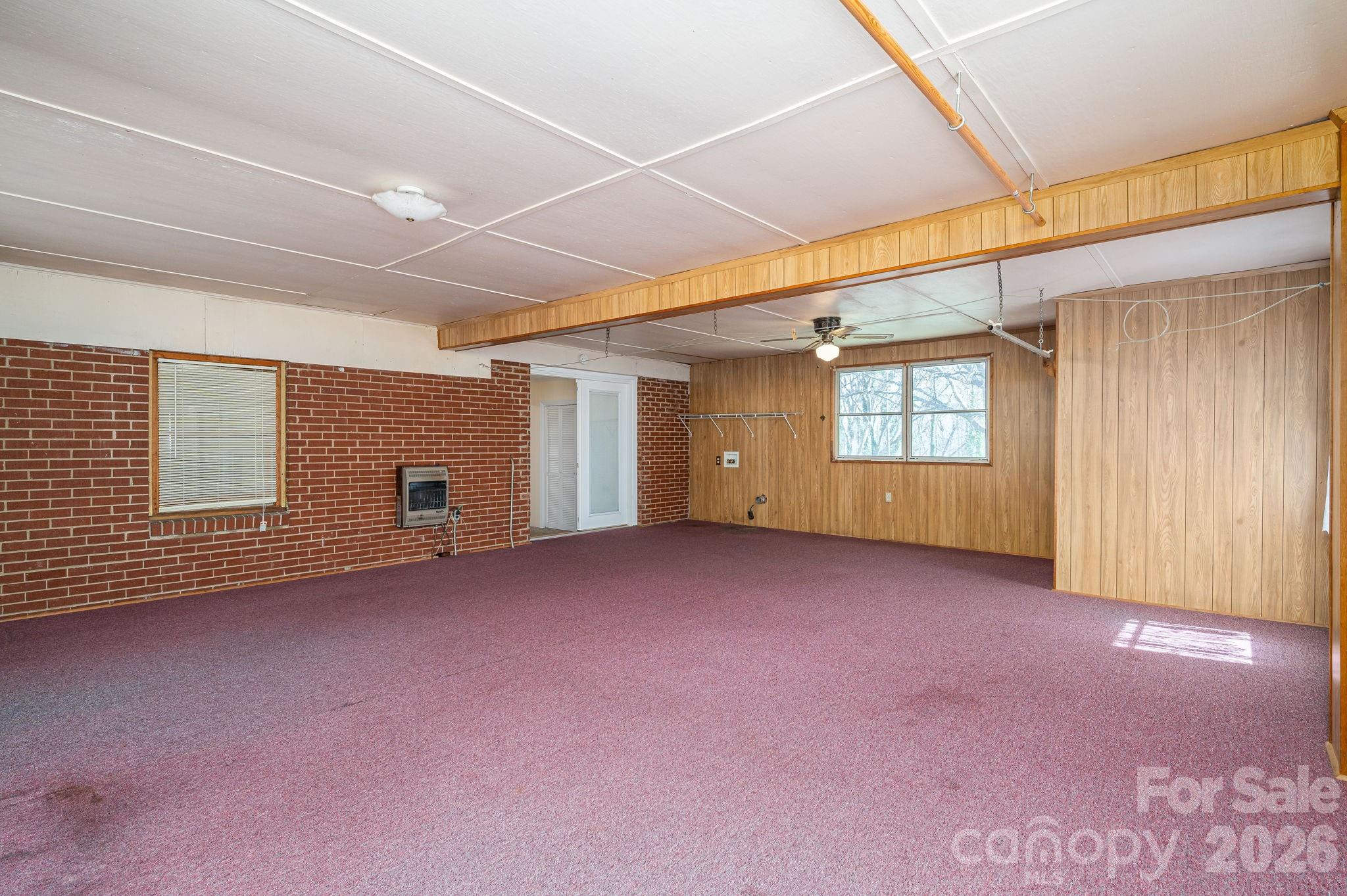 608 N State Street Lincolnton NC 28092