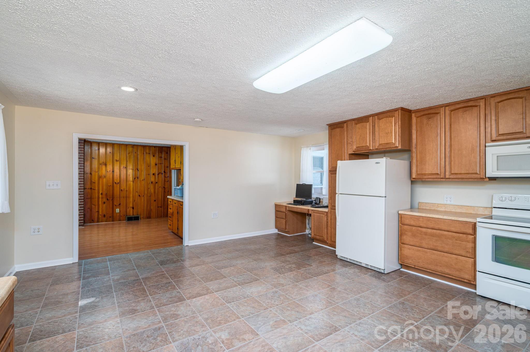 608 N State Street Lincolnton NC 28092