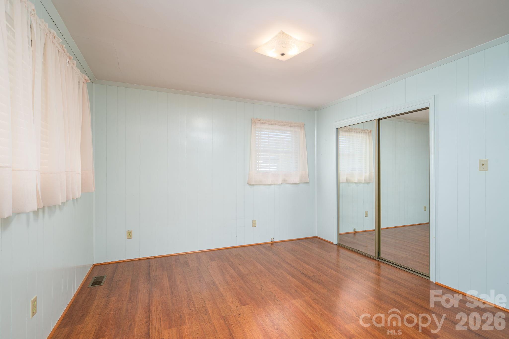 608 N State Street Lincolnton NC 28092