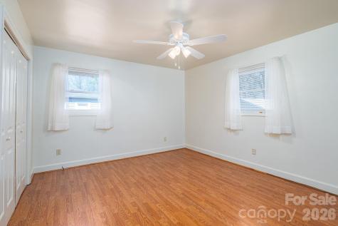 608 N State Street Lincolnton NC 28092