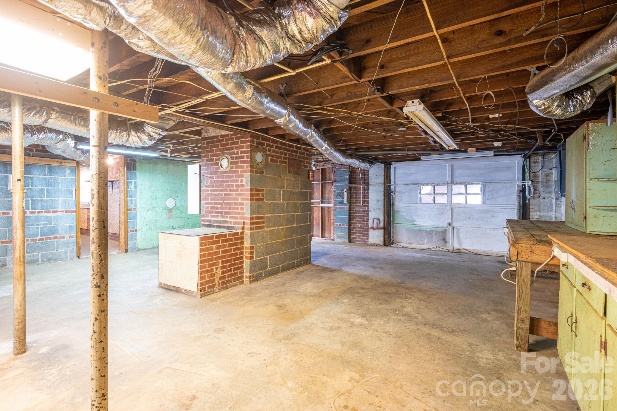 608 N State Street Lincolnton NC 28092