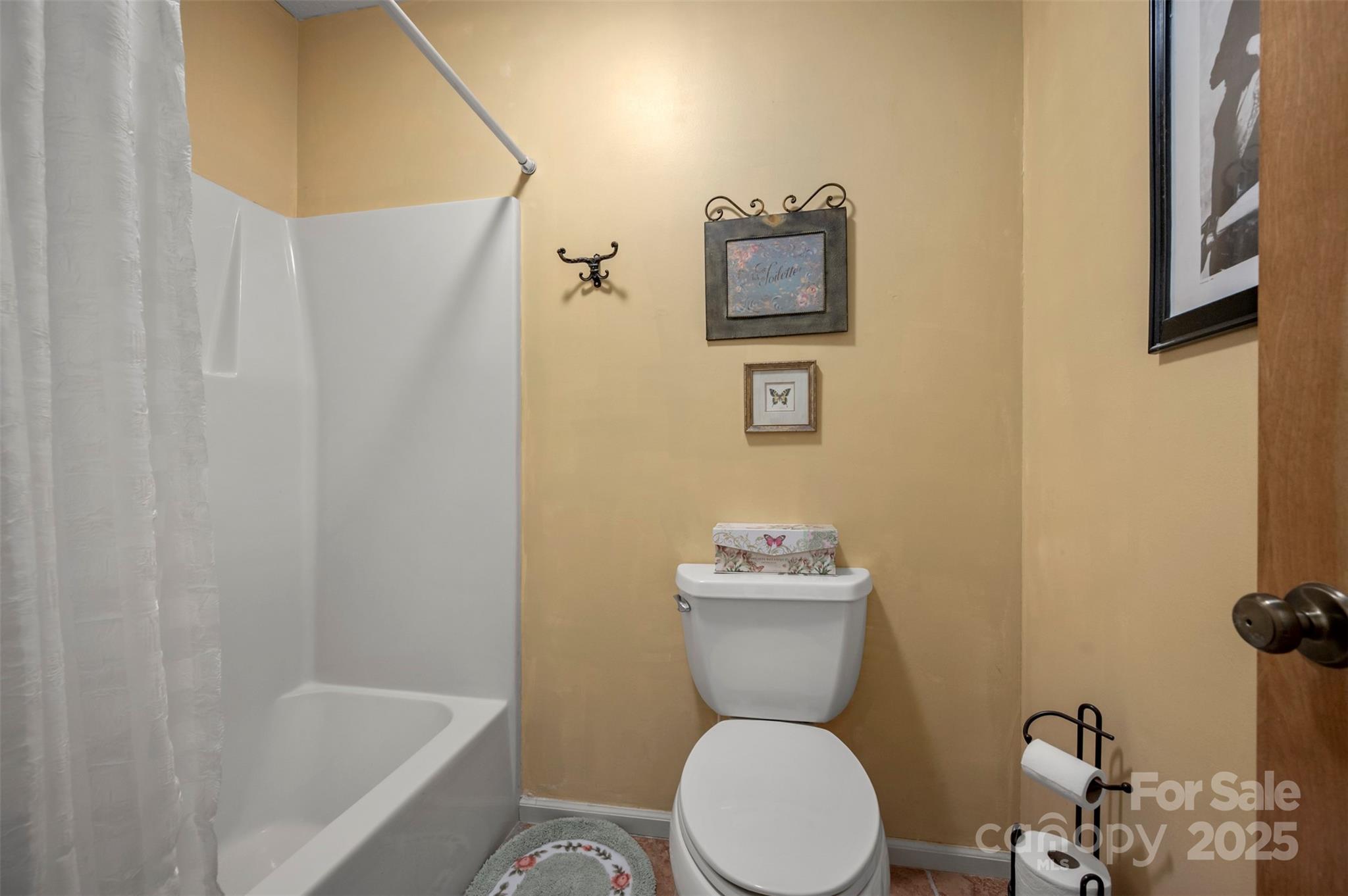 144 Beechwood Drive Columbus NC 28722