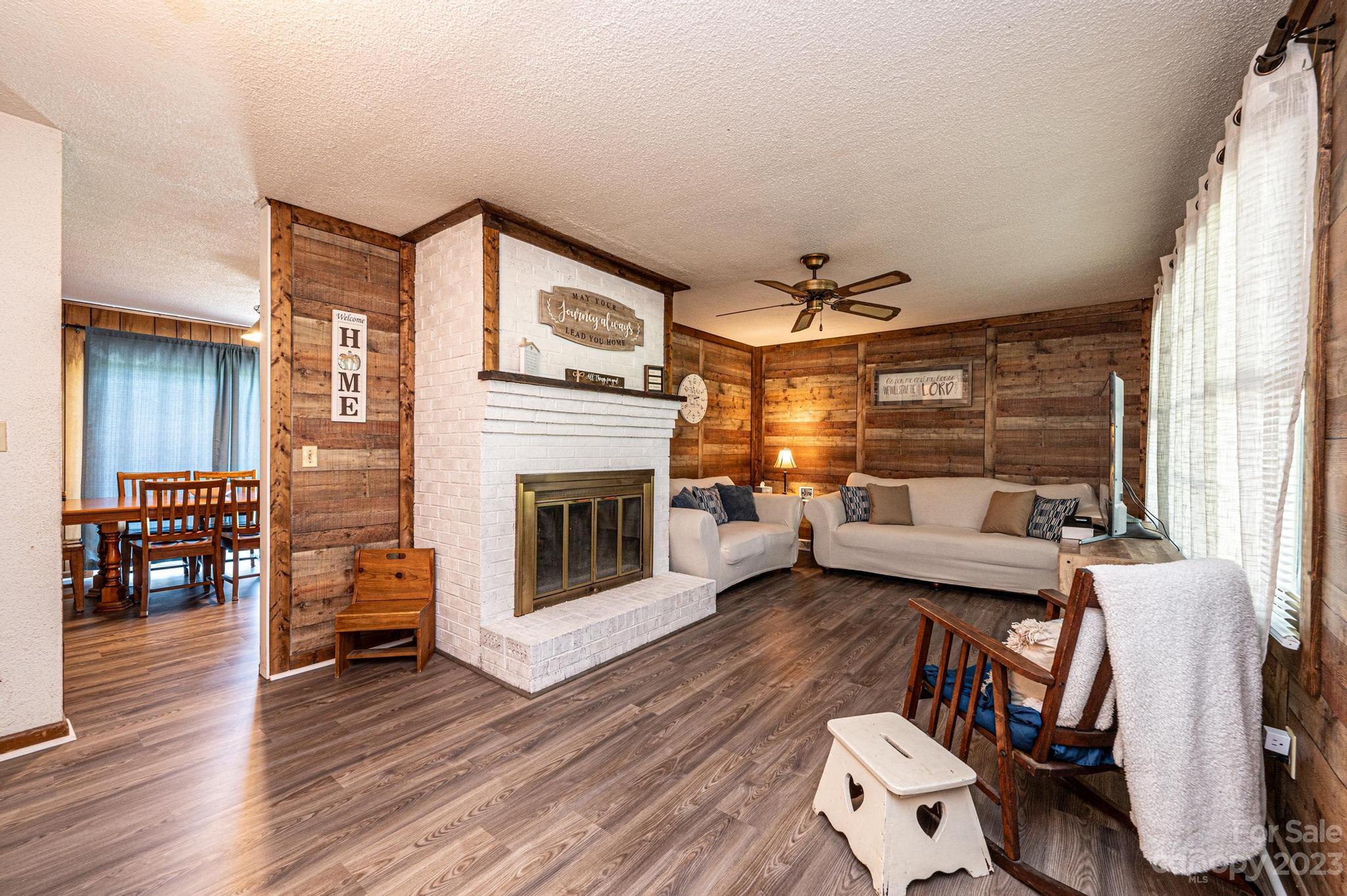 5490 Royal Street Hickory NC 28602