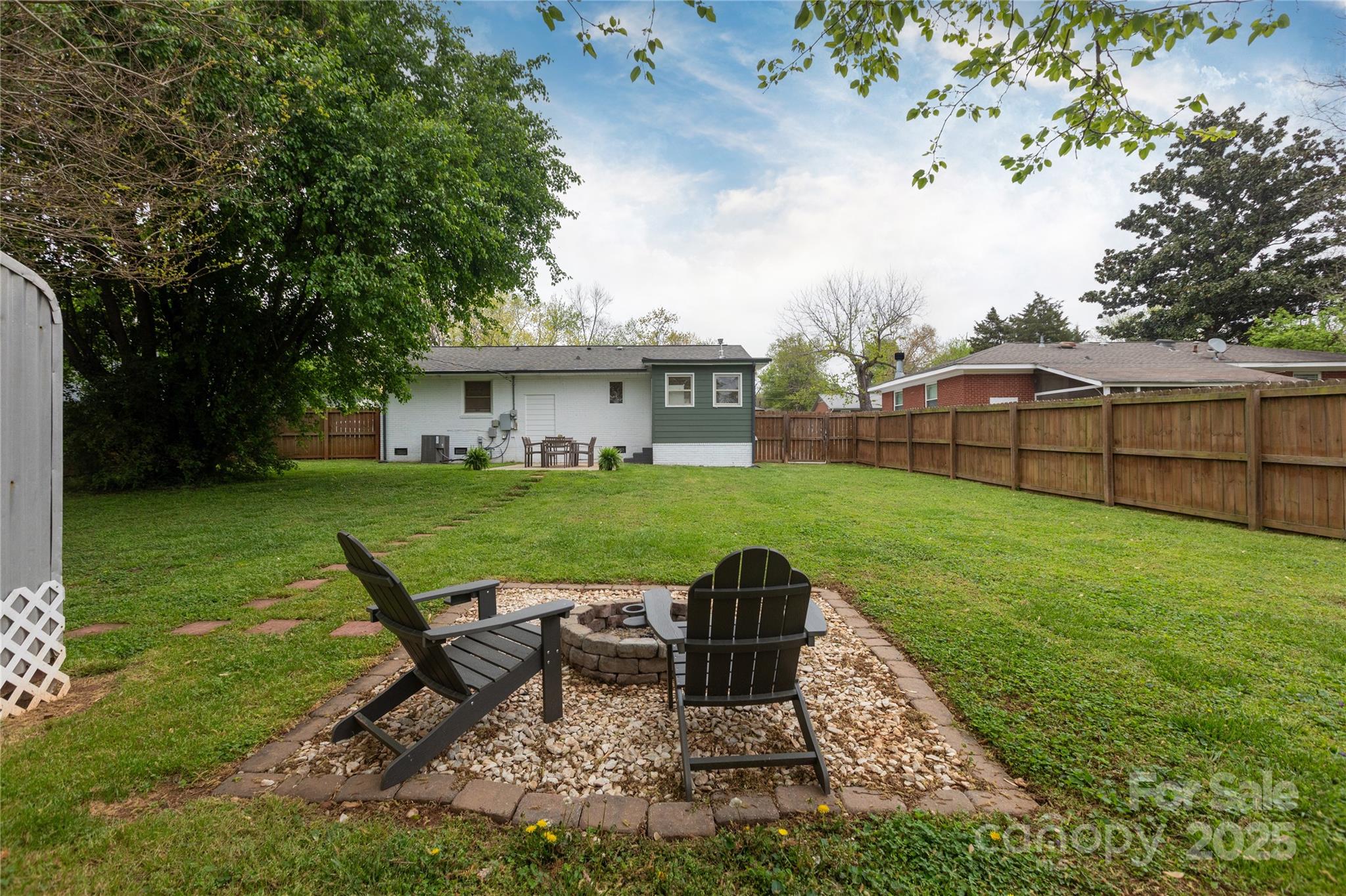 4244 Donnybrook Place Charlotte NC 28205