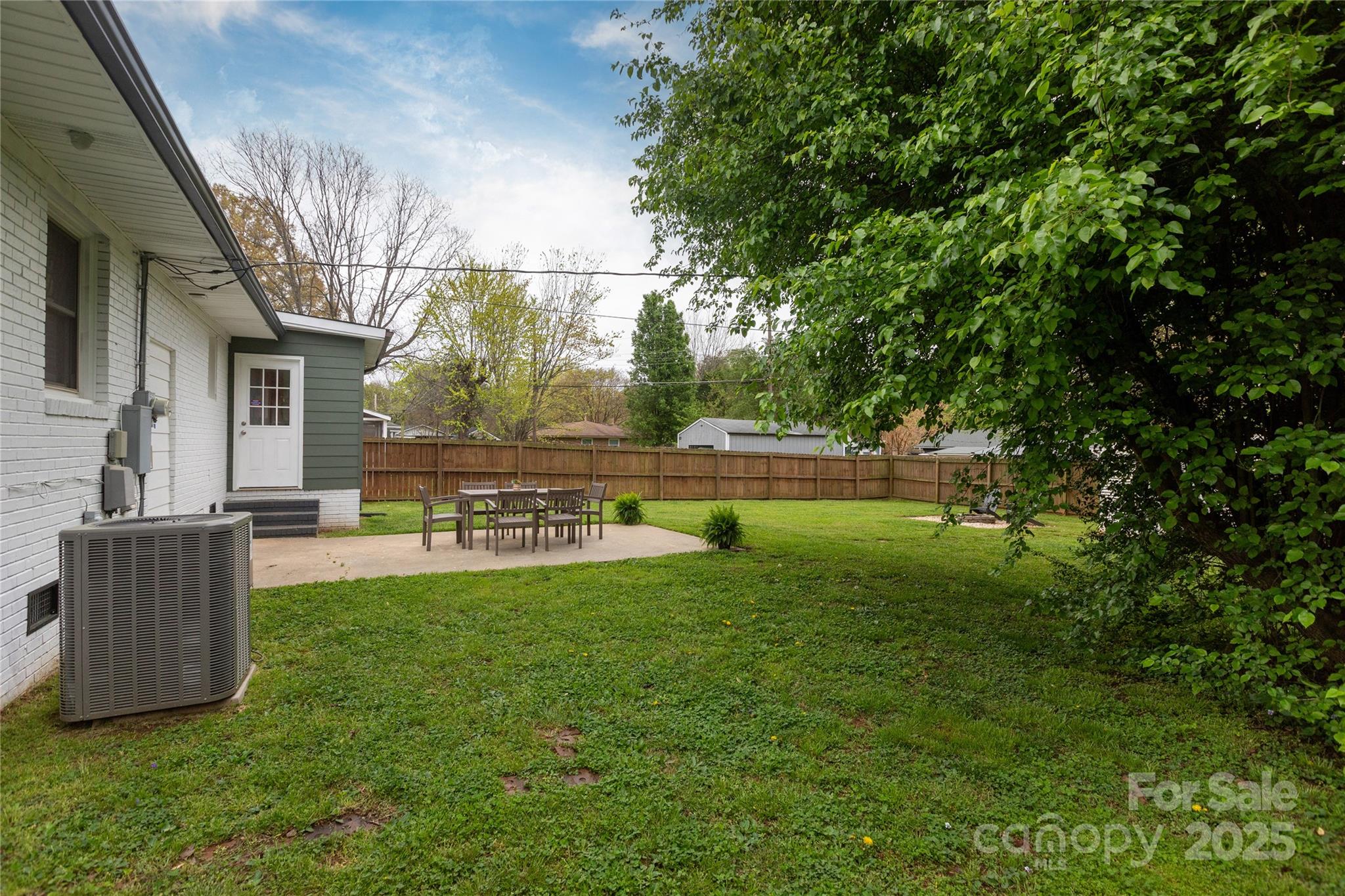 4244 Donnybrook Place Charlotte NC 28205