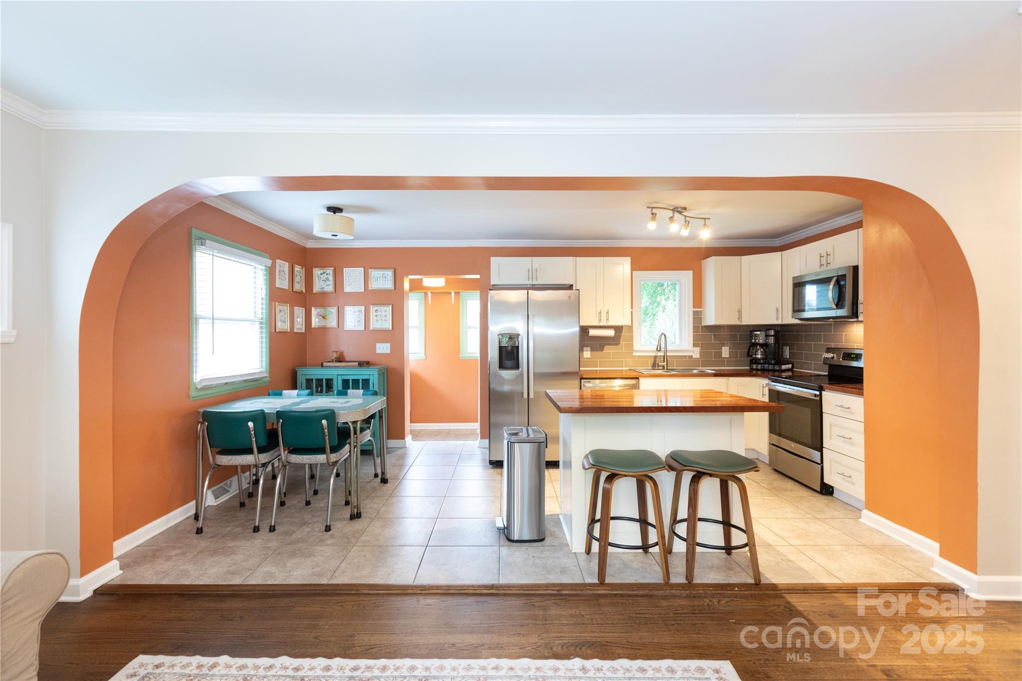 4244 Donnybrook Place Charlotte NC 28205