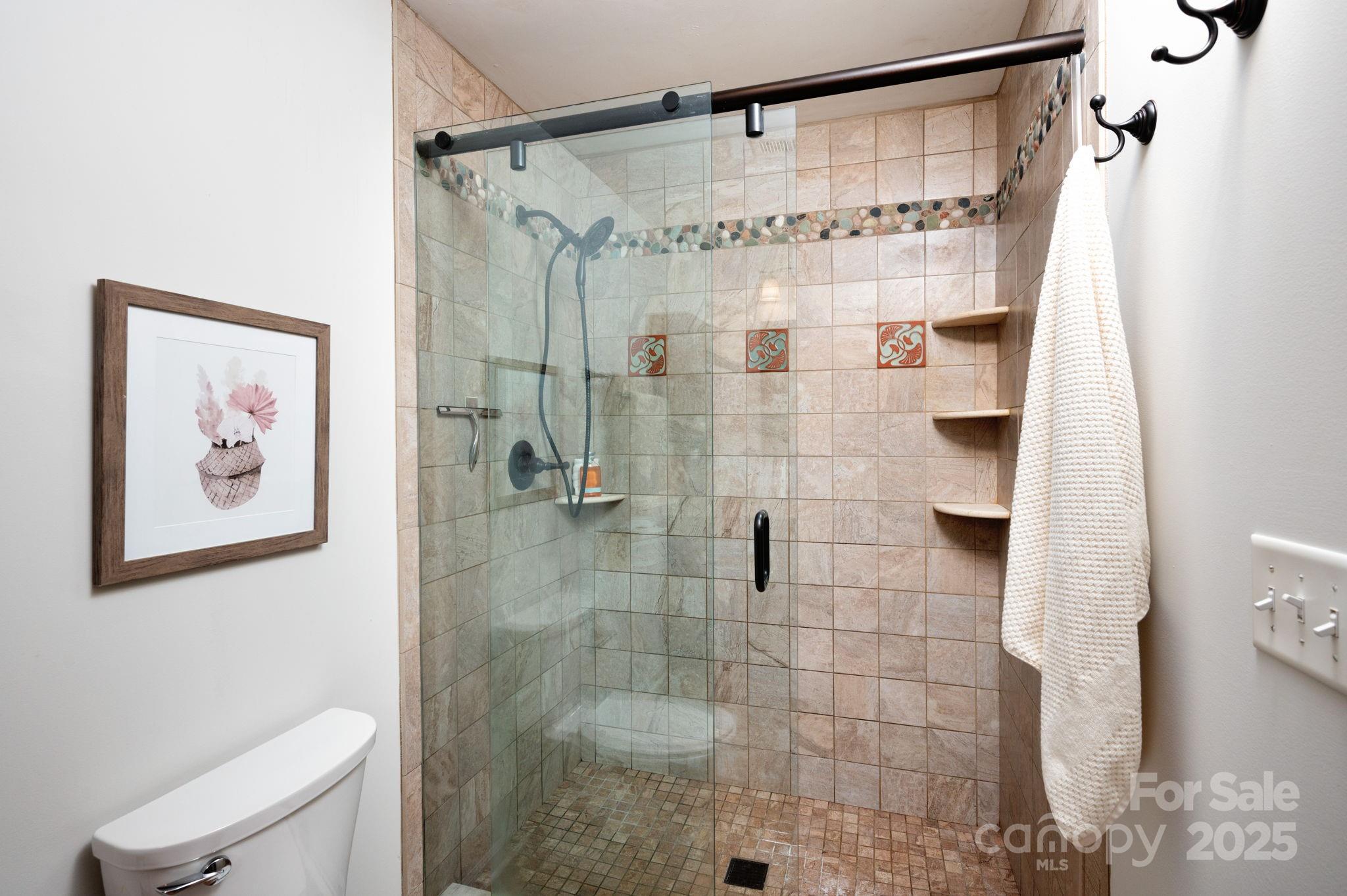 16 Sunnycrest Drive Asheville NC 28805
