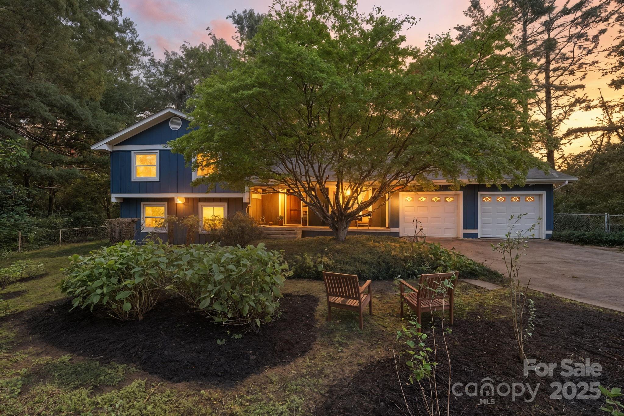 16 Sunnycrest Drive Asheville NC 28805
