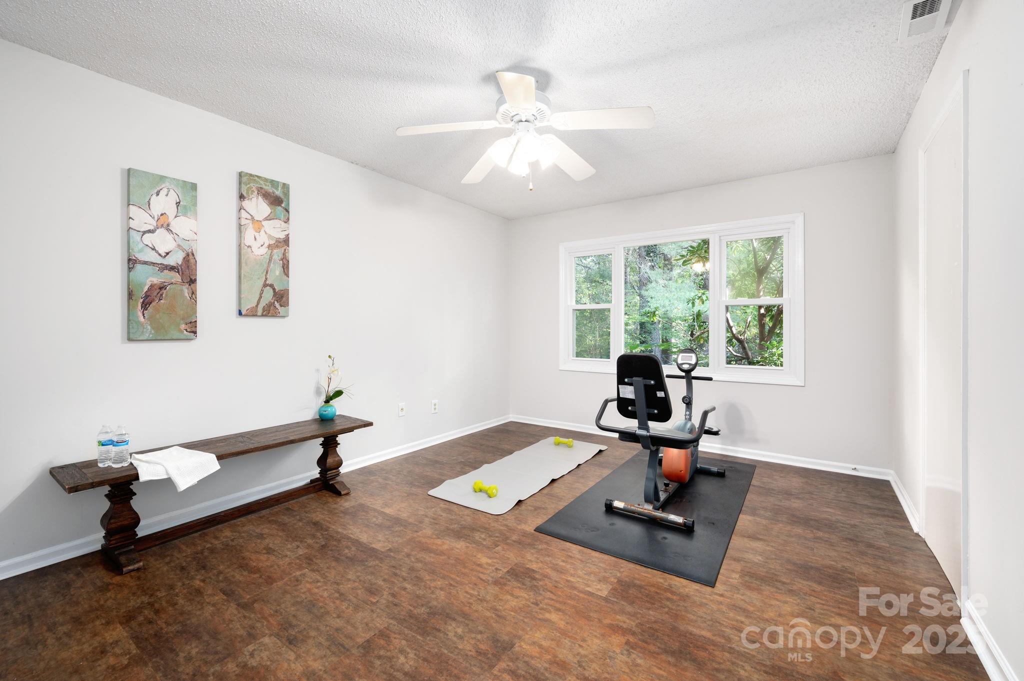 16 Sunnycrest Drive Asheville NC 28805