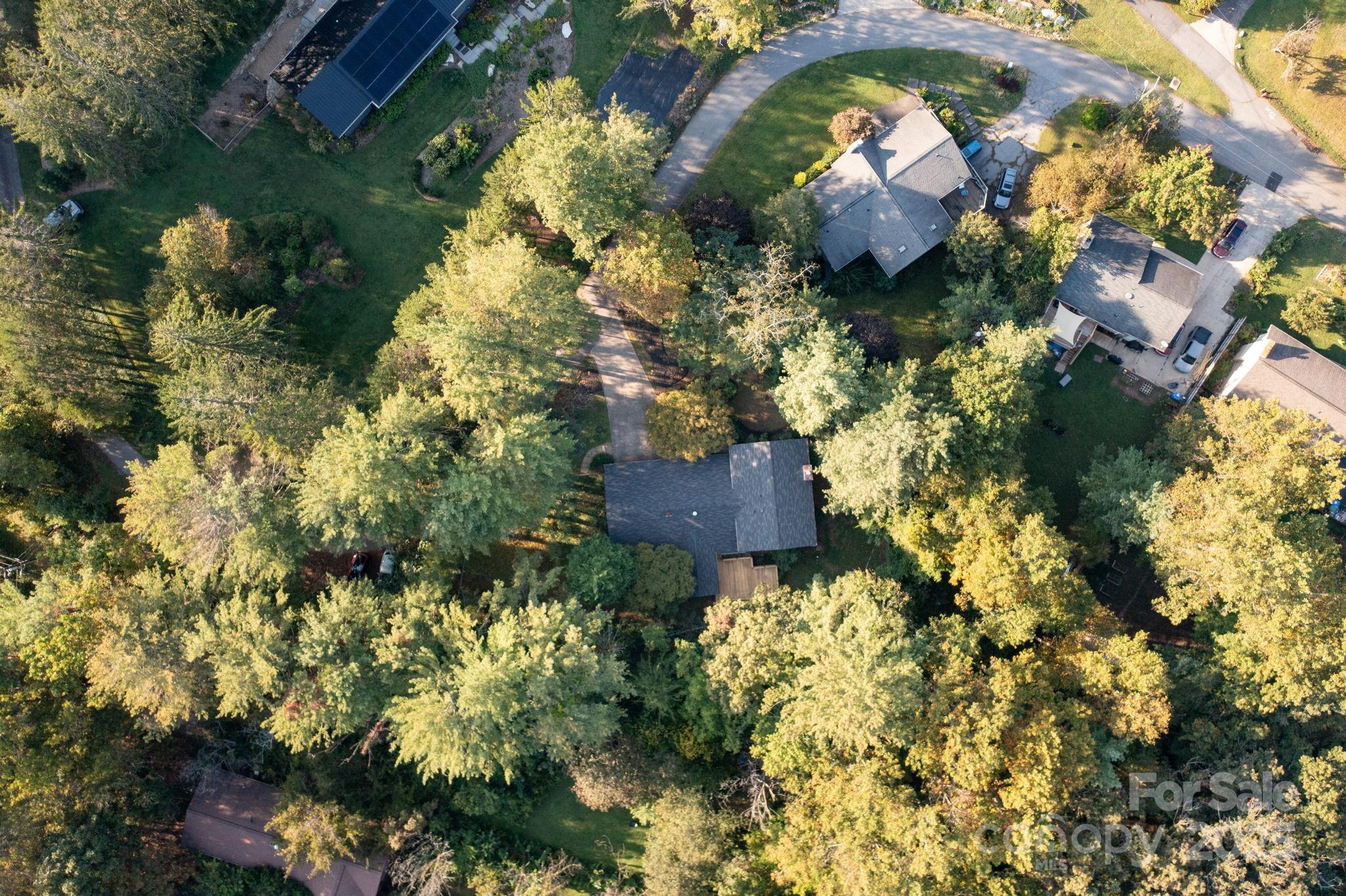 16 Sunnycrest Drive Asheville NC 28805