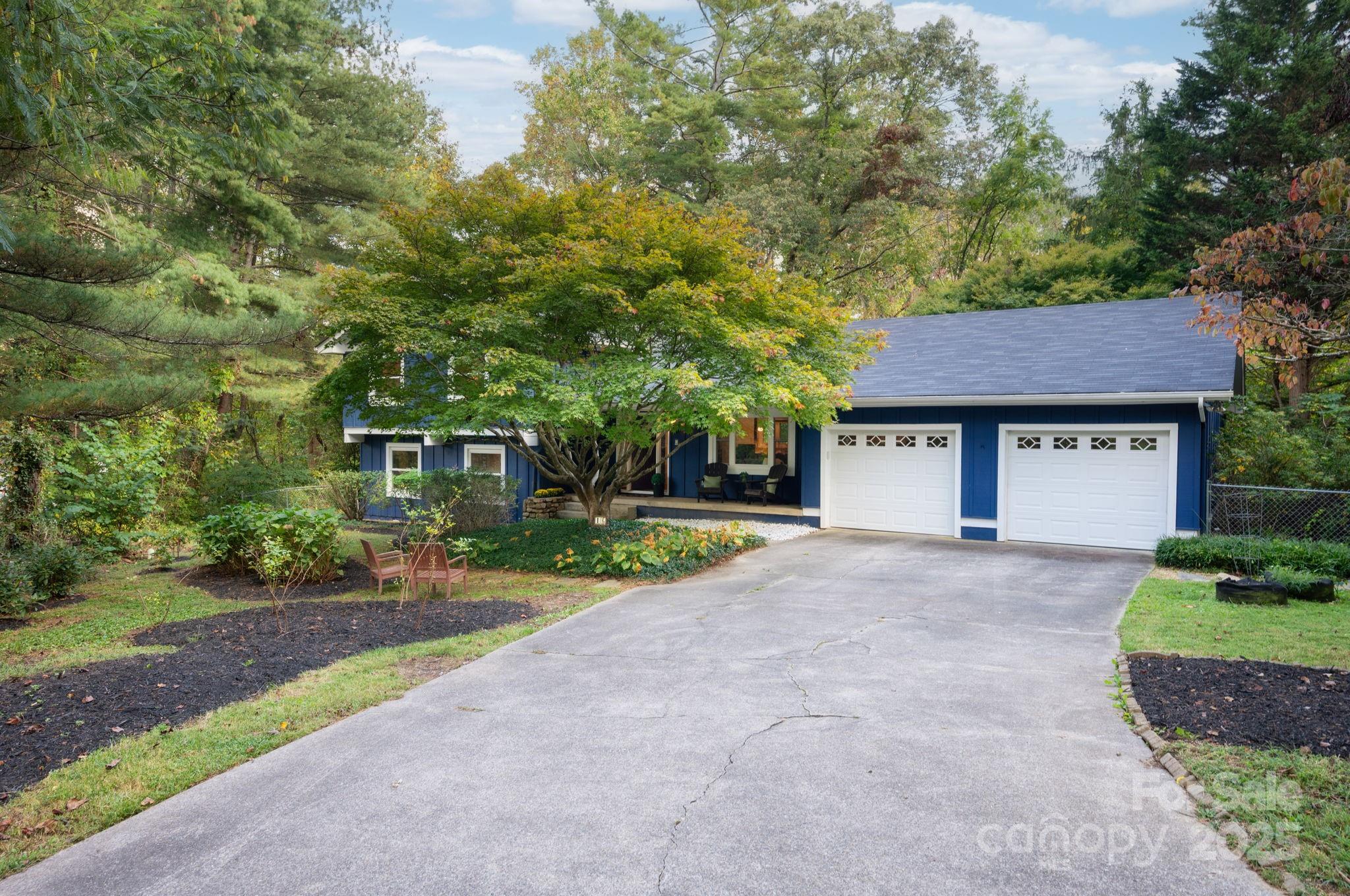 16 Sunnycrest Drive Asheville NC 28805