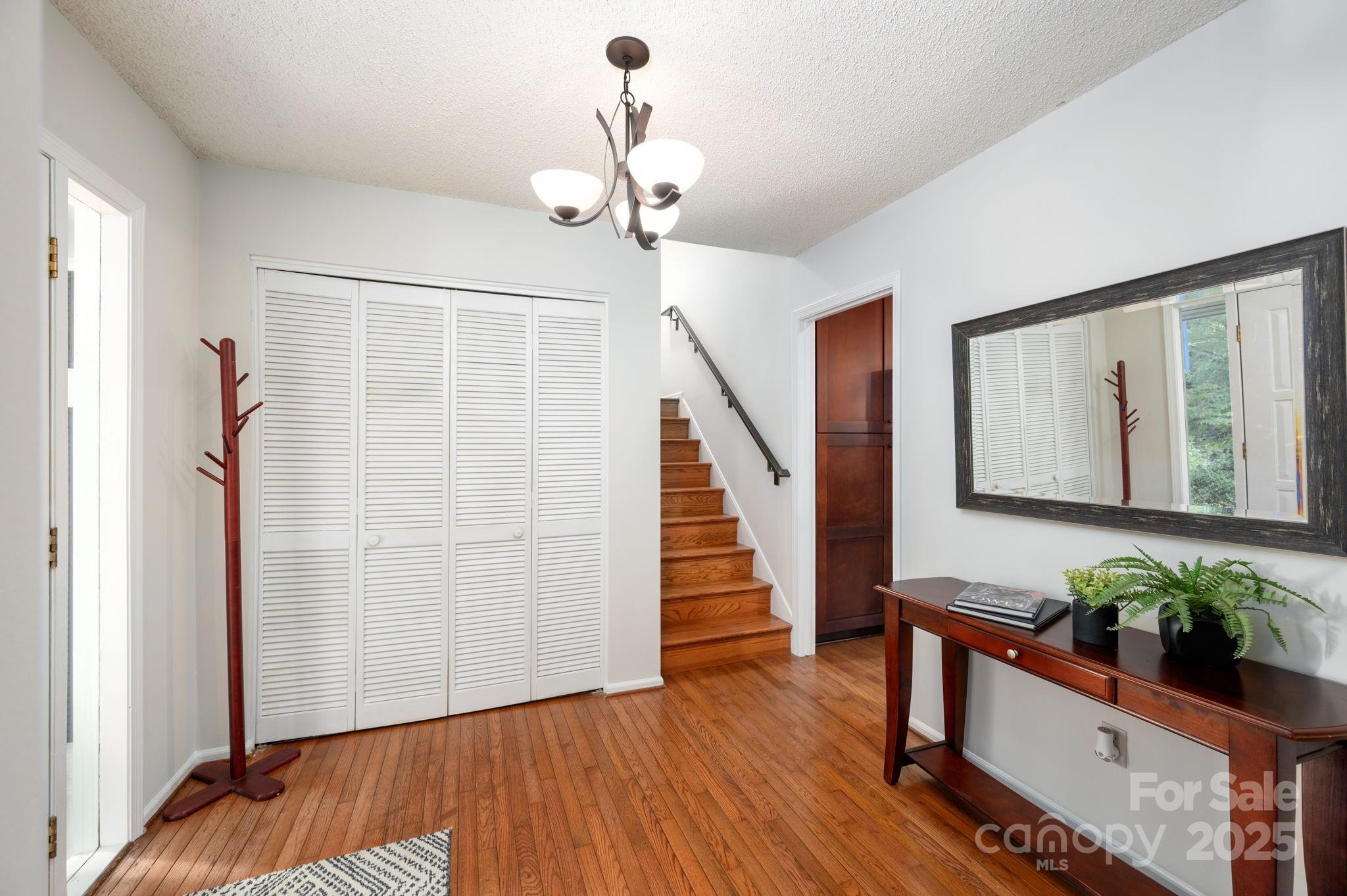 16 Sunnycrest Drive Asheville NC 28805