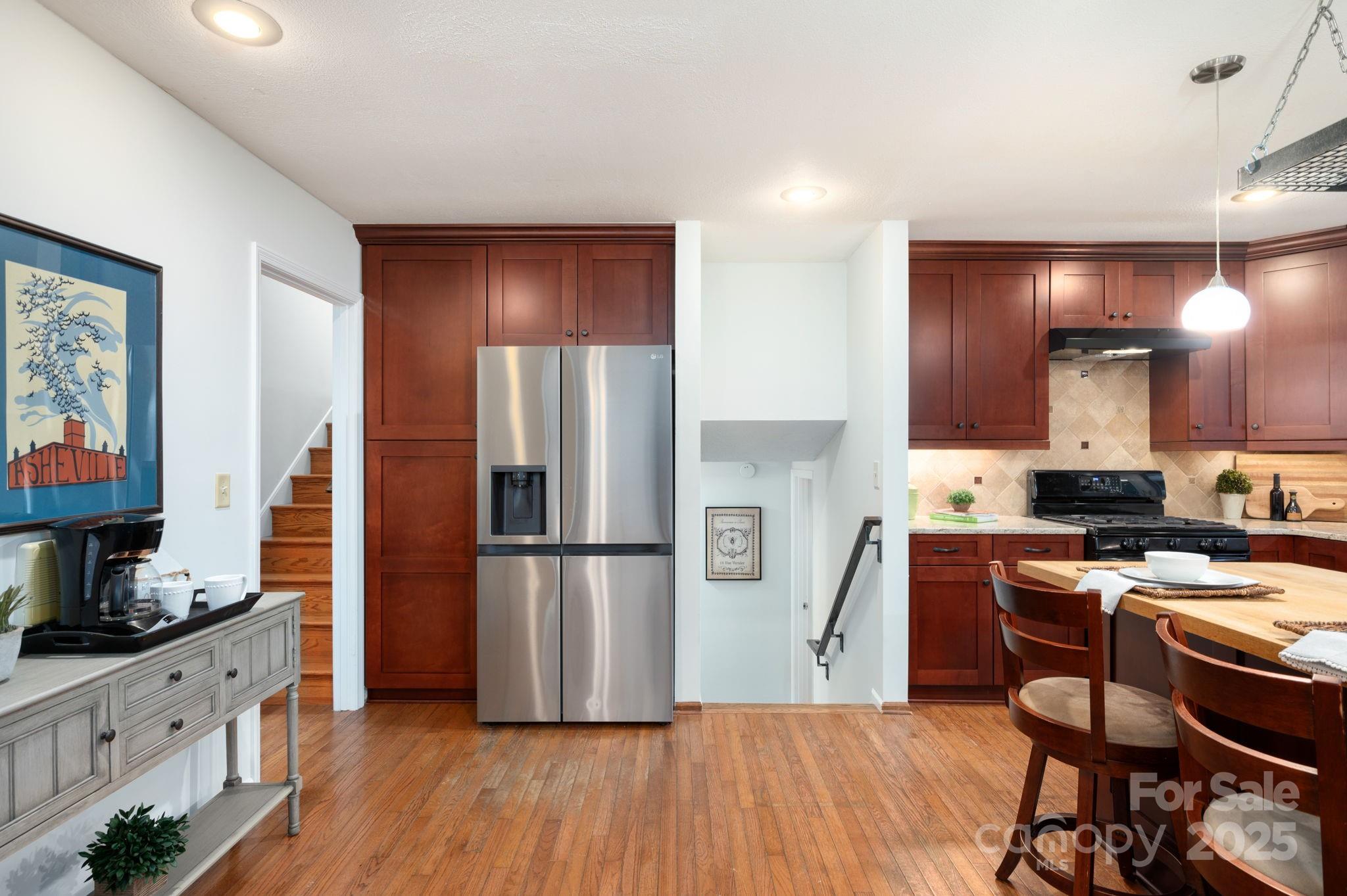 16 Sunnycrest Drive Asheville NC 28805