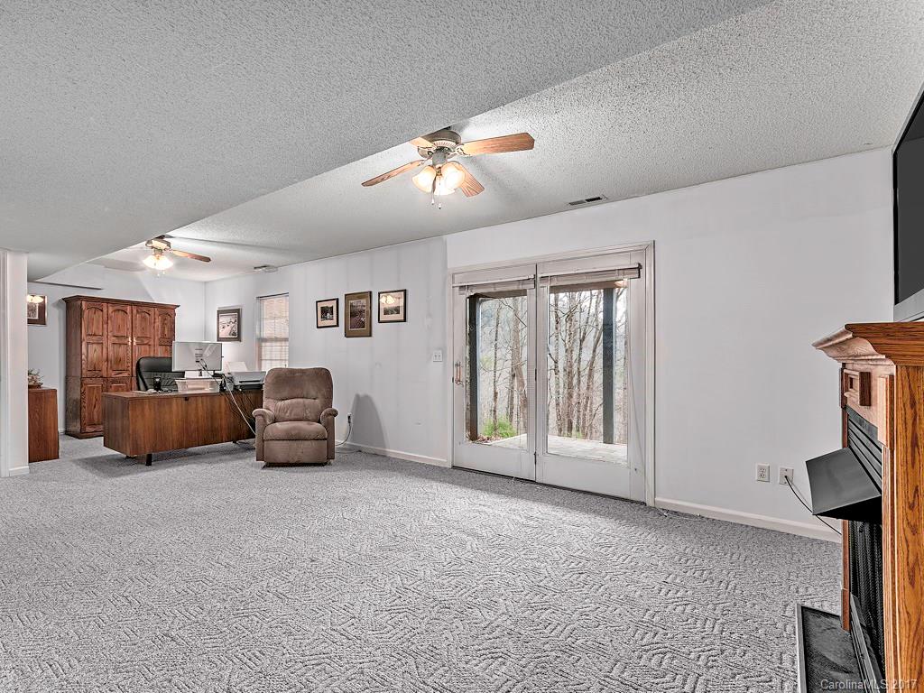 6 Chestnut Mountain Lane Asheville NC 28803