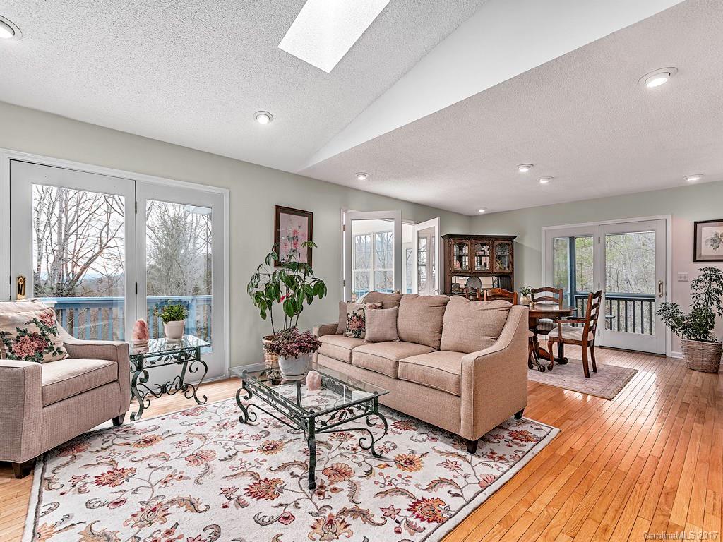 6 Chestnut Mountain Lane Asheville NC 28803