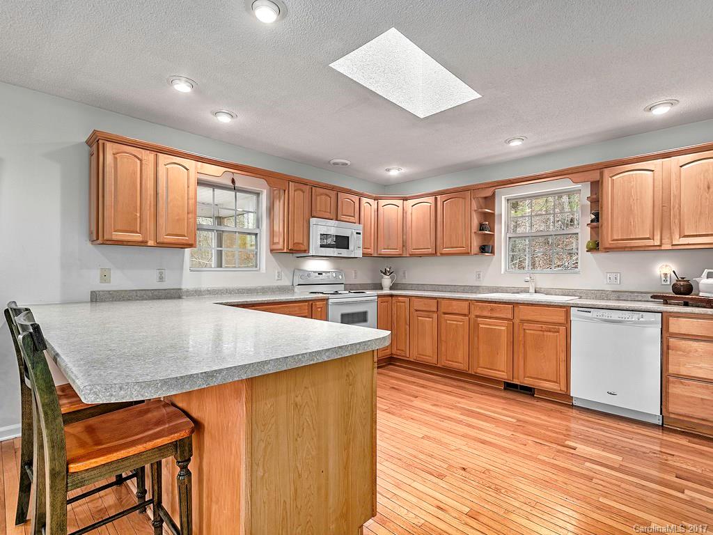 6 Chestnut Mountain Lane Asheville NC 28803