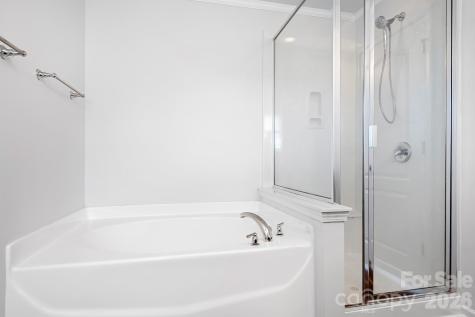 2059 Blue Iris Drive Matthews NC 28104