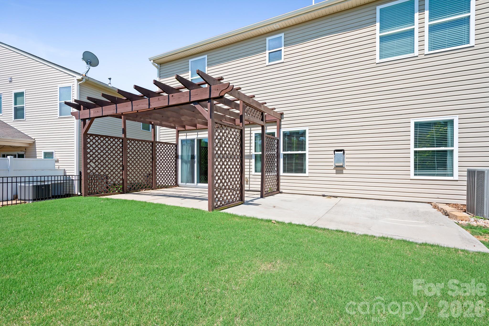 2059 Blue Iris Drive Matthews NC 28104