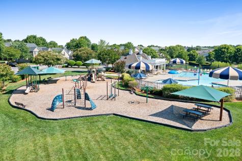 2059 Blue Iris Drive Matthews NC 28104