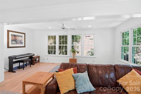 1215 Turnbridge Road Charlotte NC 28226