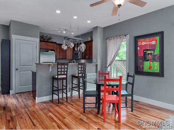 52 Moore Avenue Asheville NC 28806