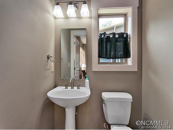 52 Moore Avenue Asheville NC 28806