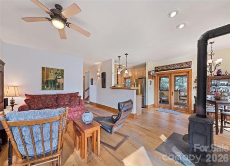 553 River Bend Drive Mars Hill NC 28754