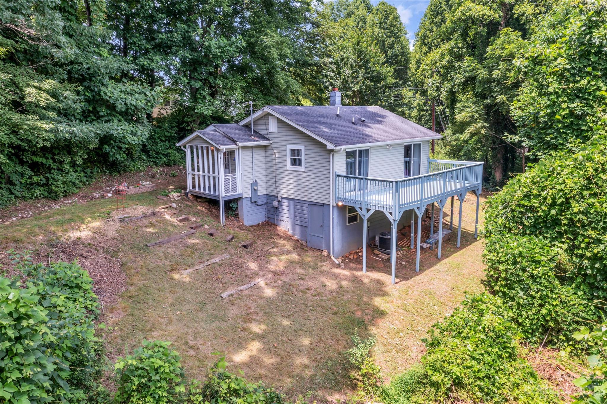 83 E View Street Marion NC 28752
