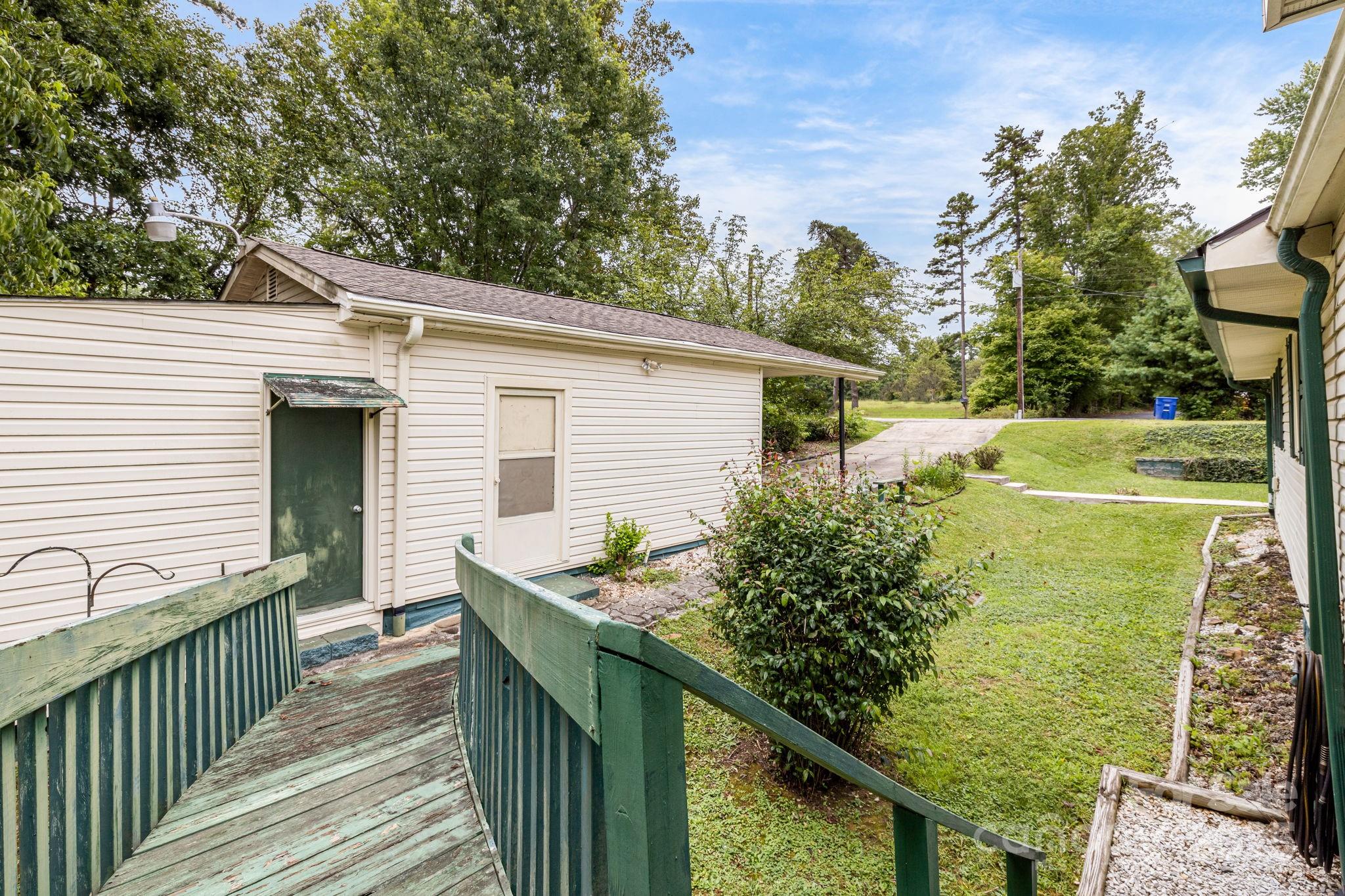 141 Macedonia Road Asheville NC 28804