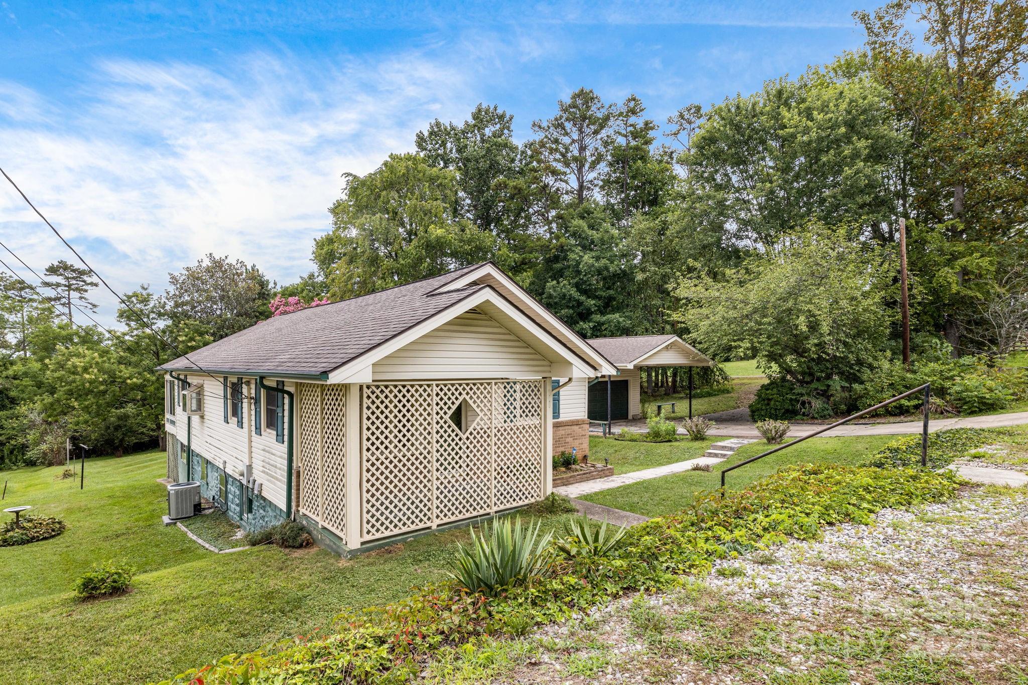 141 Macedonia Road Asheville NC 28804