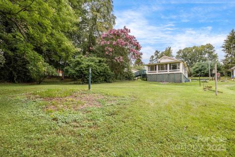 141 Macedonia Road Asheville NC 28804