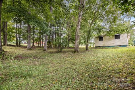 141 Macedonia Road Asheville NC 28804