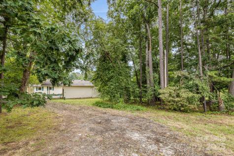 141 Macedonia Road Asheville NC 28804