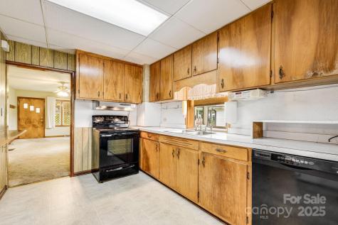 141 Macedonia Road Asheville NC 28804