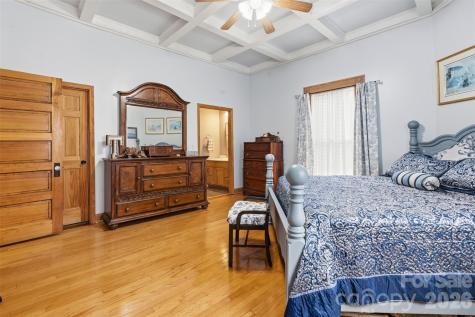 207 Oak Avenue Hamlet NC 28345