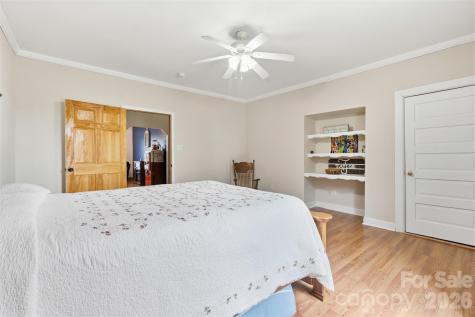 207 Oak Avenue Hamlet NC 28345