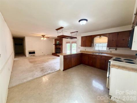 232 Chase Drive Forest City NC 28043