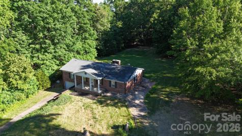 232 Chase Drive Forest City NC 28043