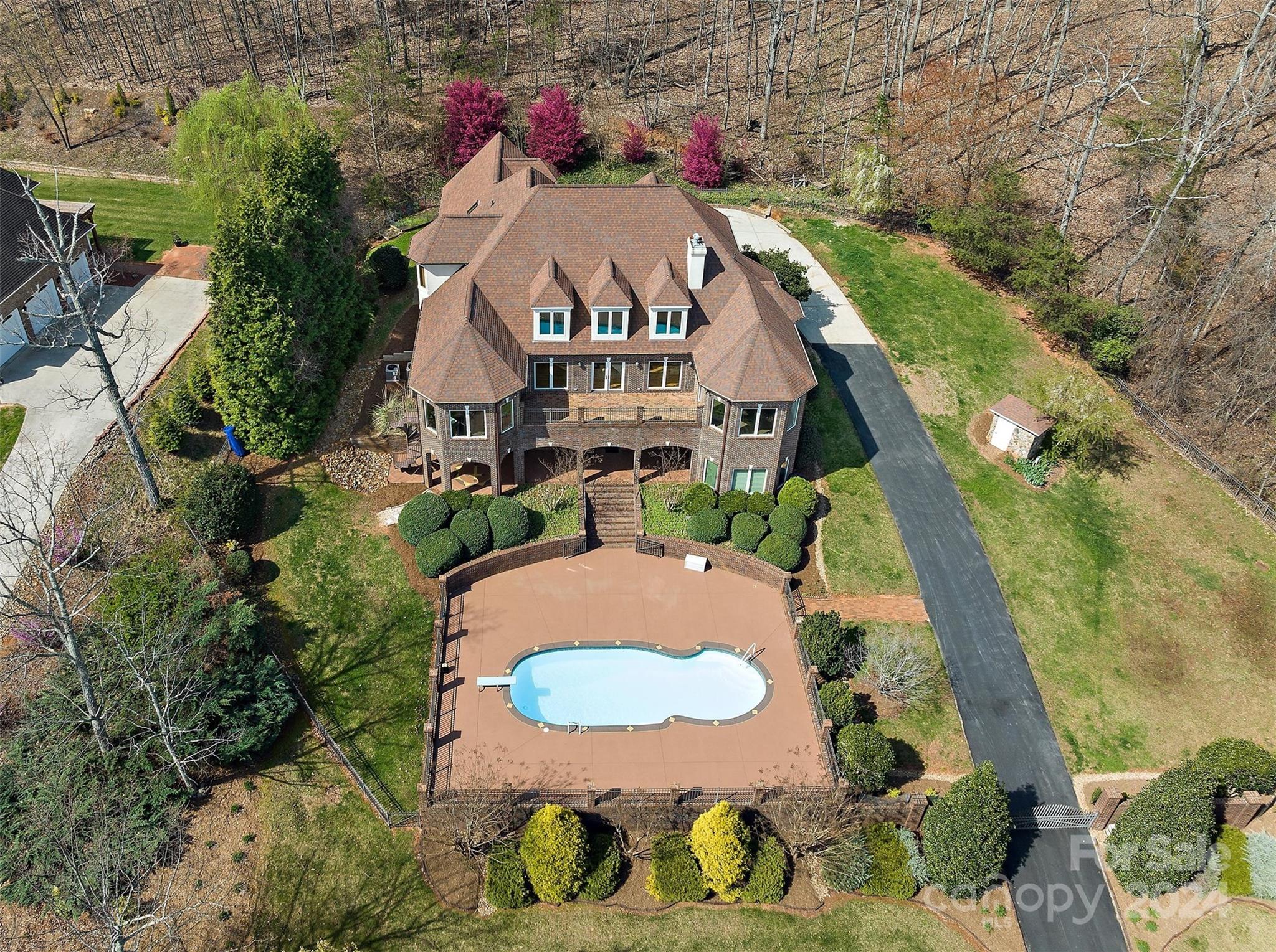 6206 Dwayne Starnes Drive Hickory NC 28602
