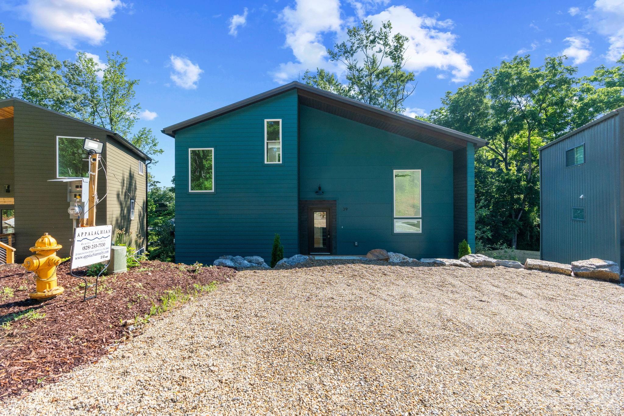 39 Ruslan Drive Asheville NC 28806
