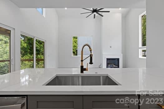 39 Ruslan Drive Asheville NC 28806